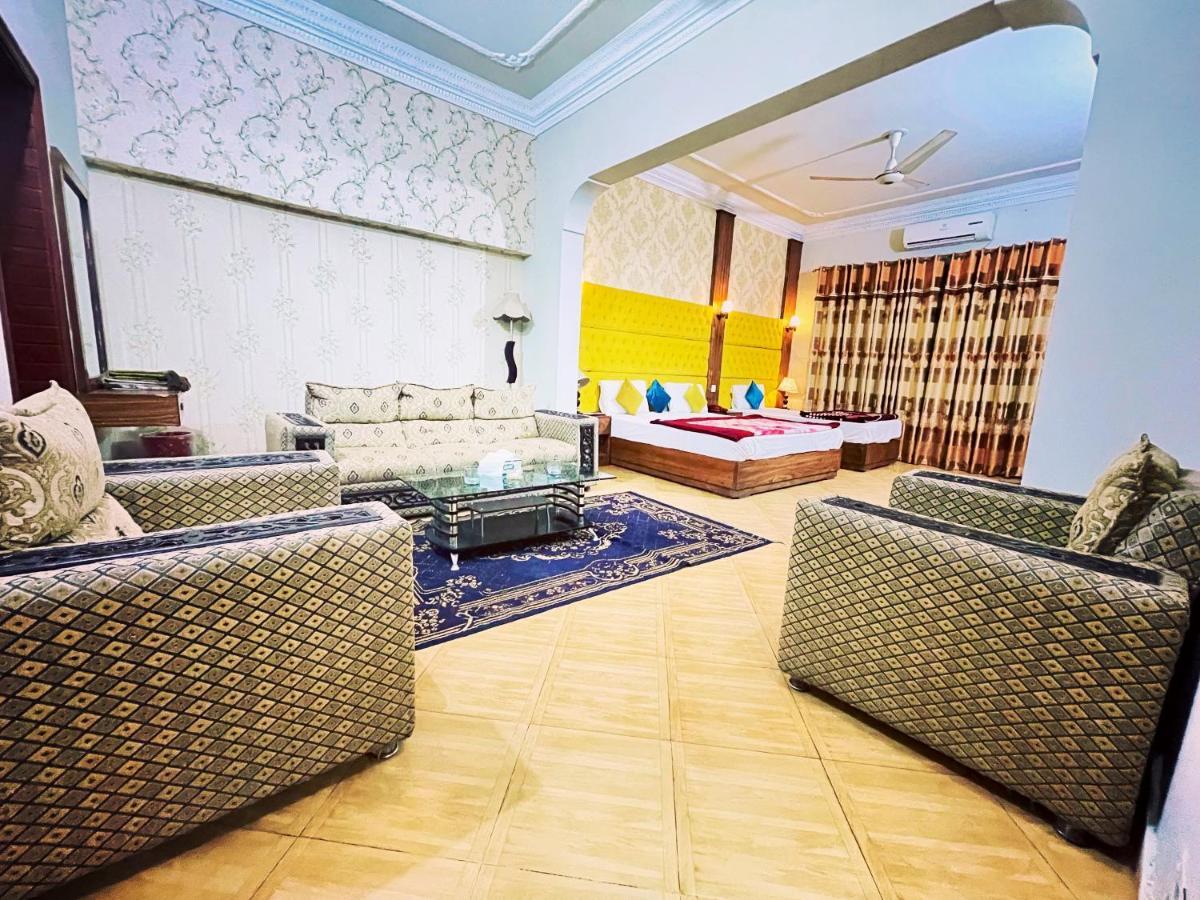 Hotel Serena Palace Мултан Экстерьер фото