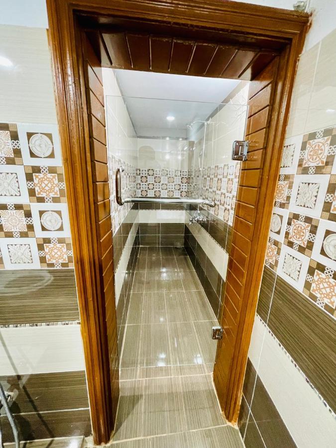 Hotel Serena Palace Мултан Экстерьер фото